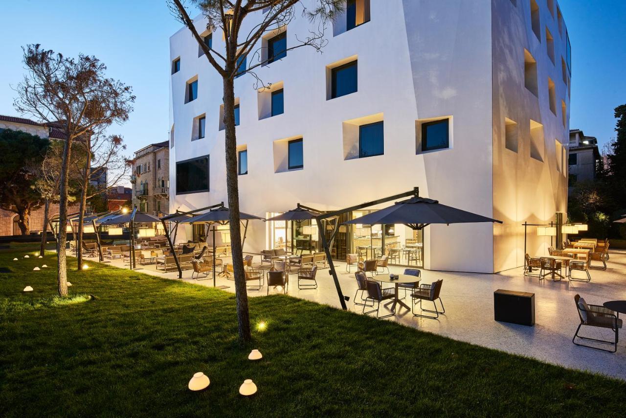 Briig Boutique Hotel Сплит Екстериор снимка