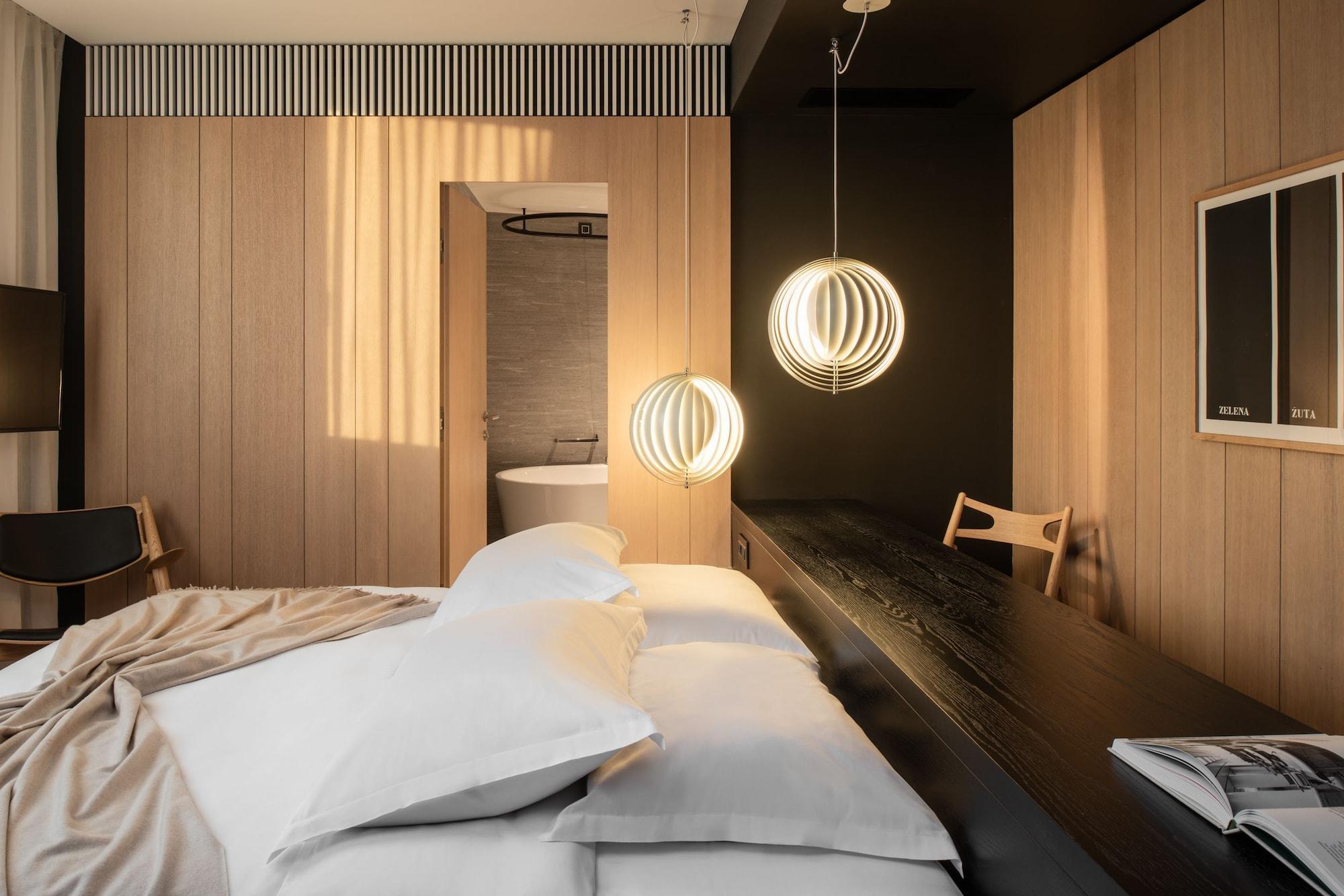 Briig Boutique Hotel Сплит Екстериор снимка