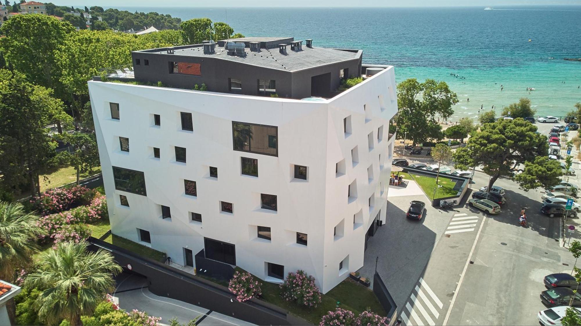 Briig Boutique Hotel Сплит Екстериор снимка