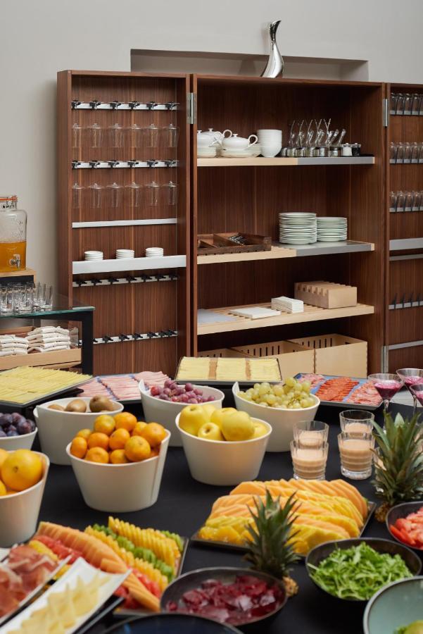 Briig Boutique Hotel Сплит Екстериор снимка