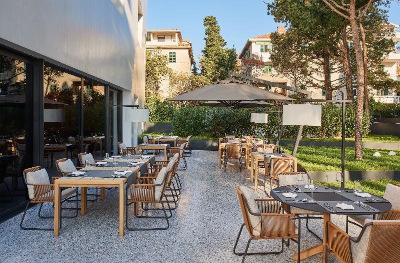 Briig Boutique Hotel Сплит Екстериор снимка